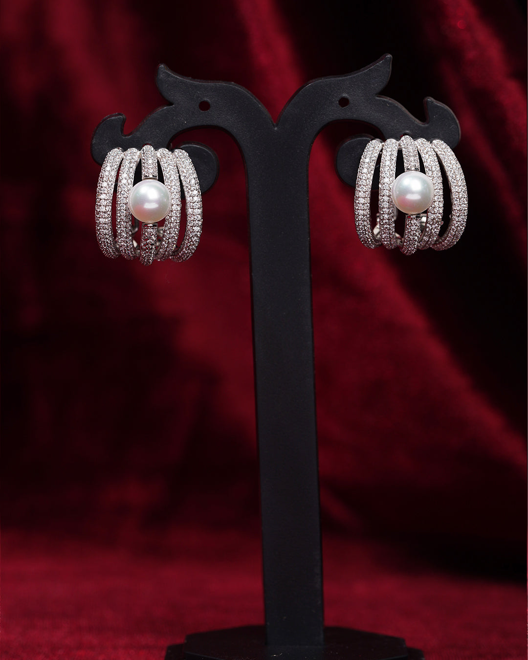 Mukta Ananta Raaga Diamond earrings