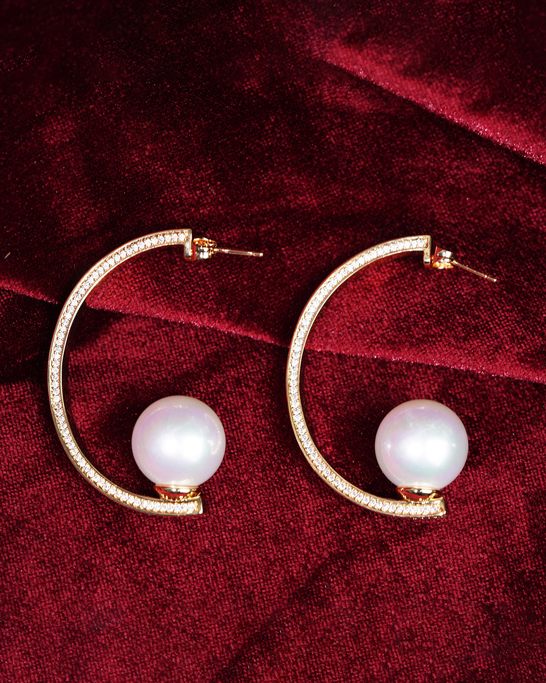 Saanjh Pearl Halo Raaga Earrings - Gold