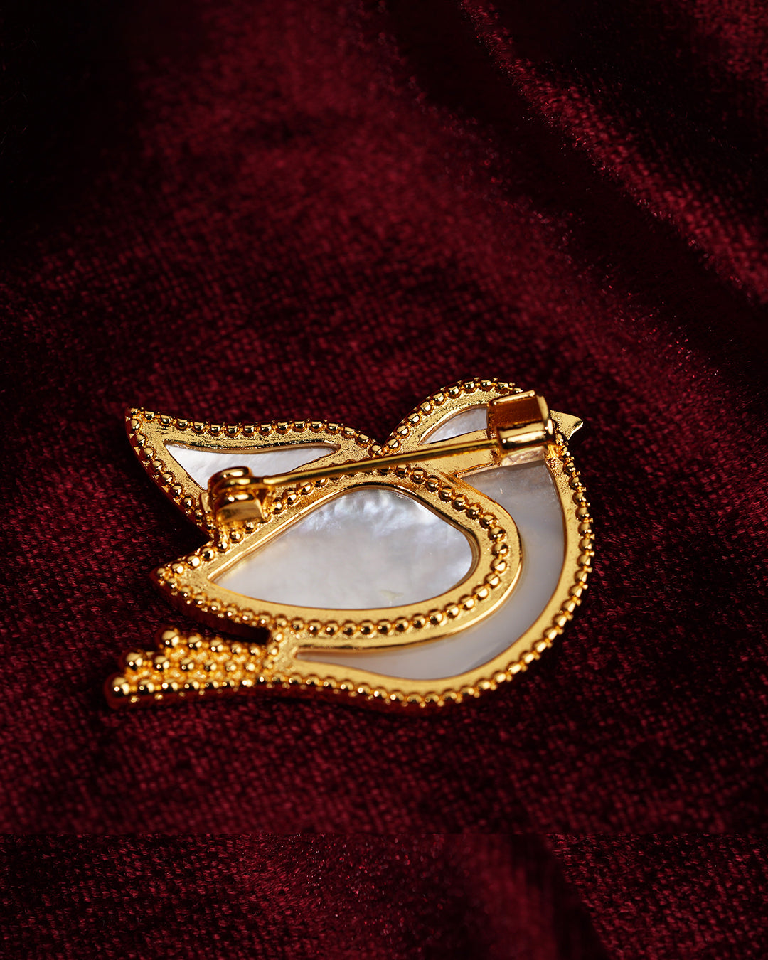 Shaanti Pakshi Pearl Raaga Brooch