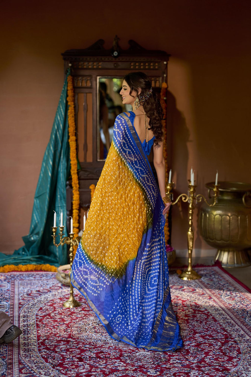Nilanjana Ghot Chola Silk Saree