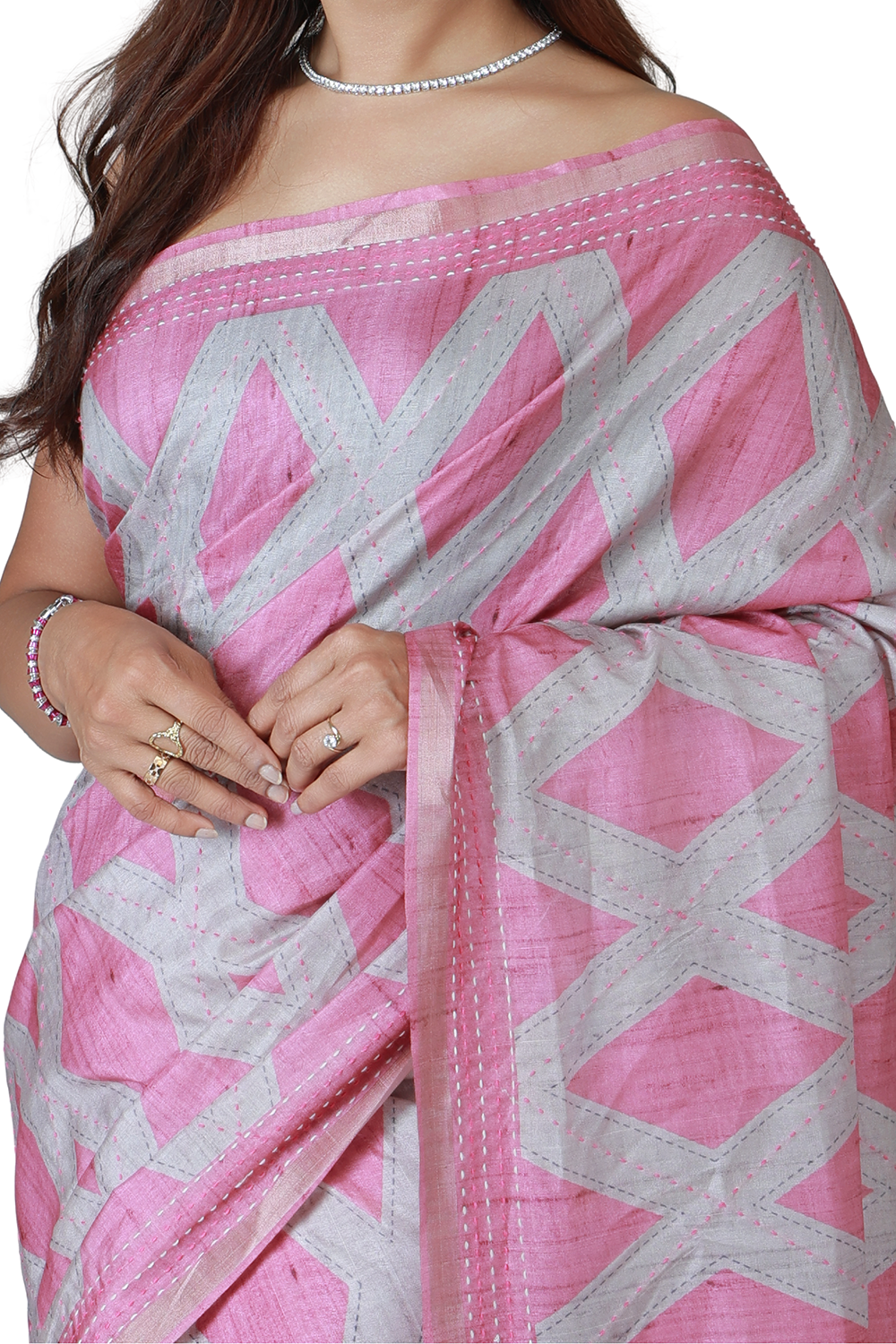 Aabha Geo Weave Saree