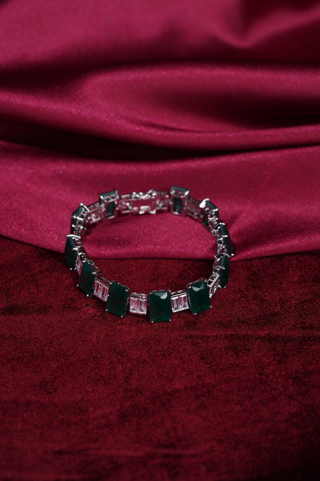 Emerald Radiance Statement Bracelet